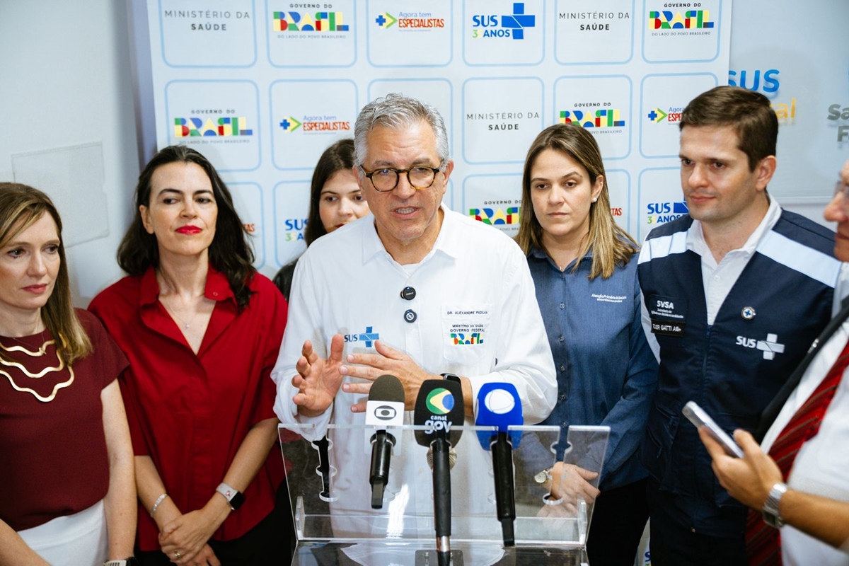 Padilha oferece SUS a feridos na Venezuela: “Queremos paz”