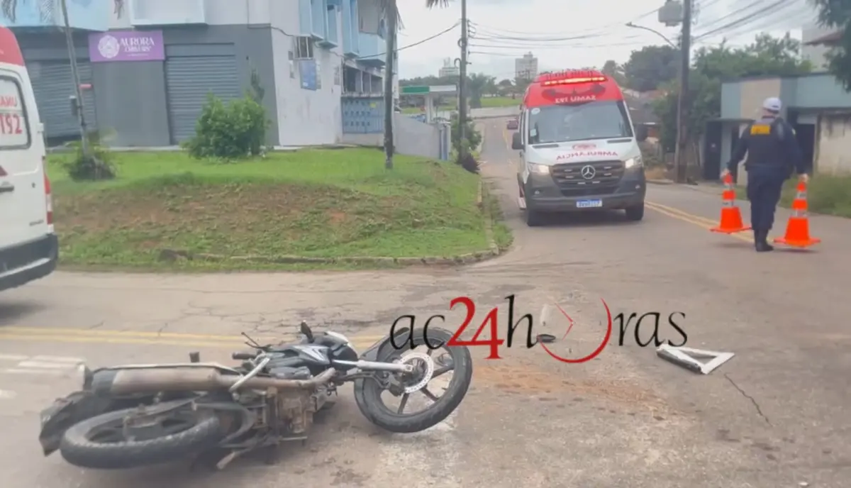 Colisão entre moto e carro deixa motociclista ferido em Rio Branco
