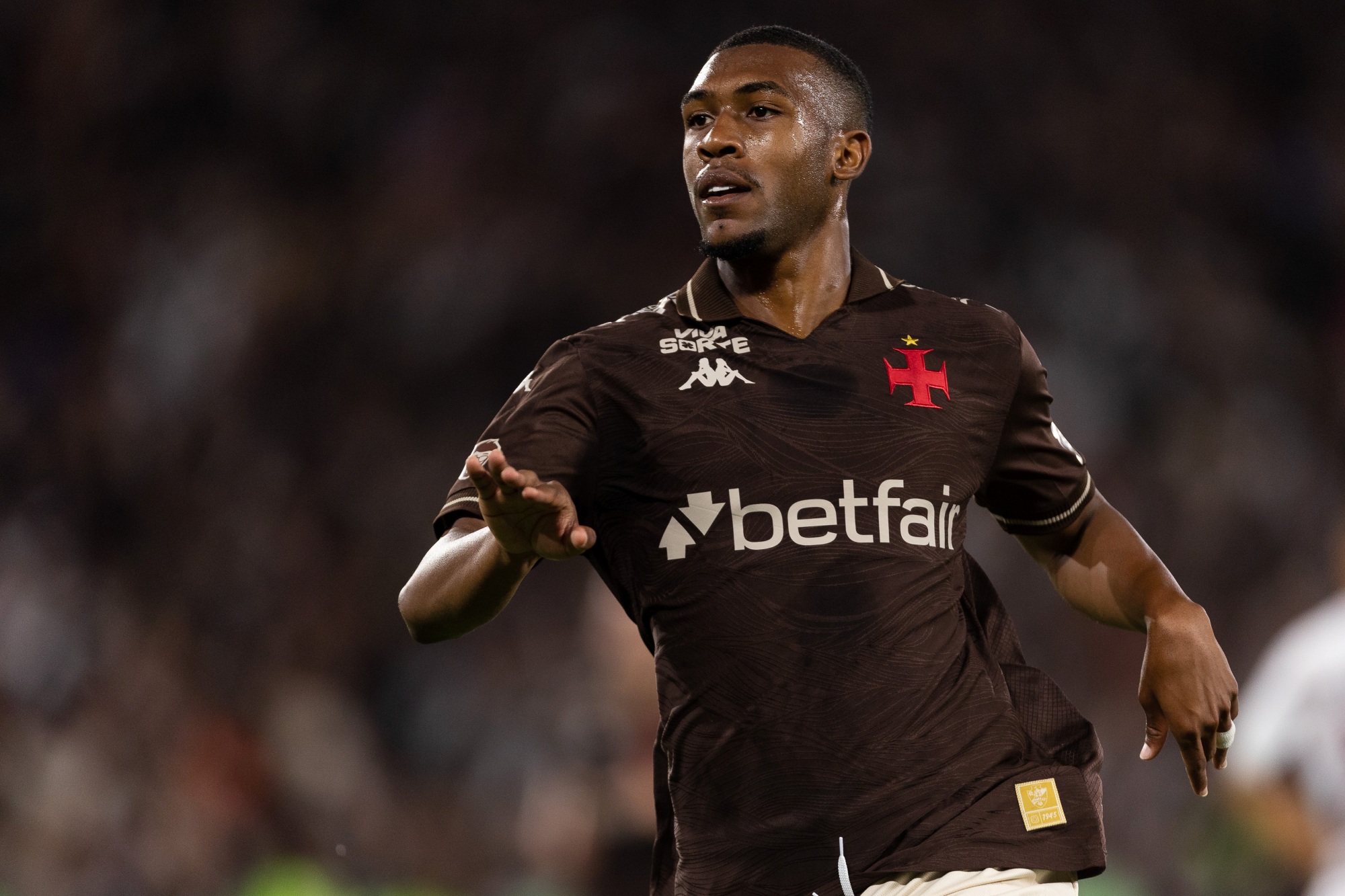 Rayan pode se tornar a maior venda da história do Vasco; veja lista