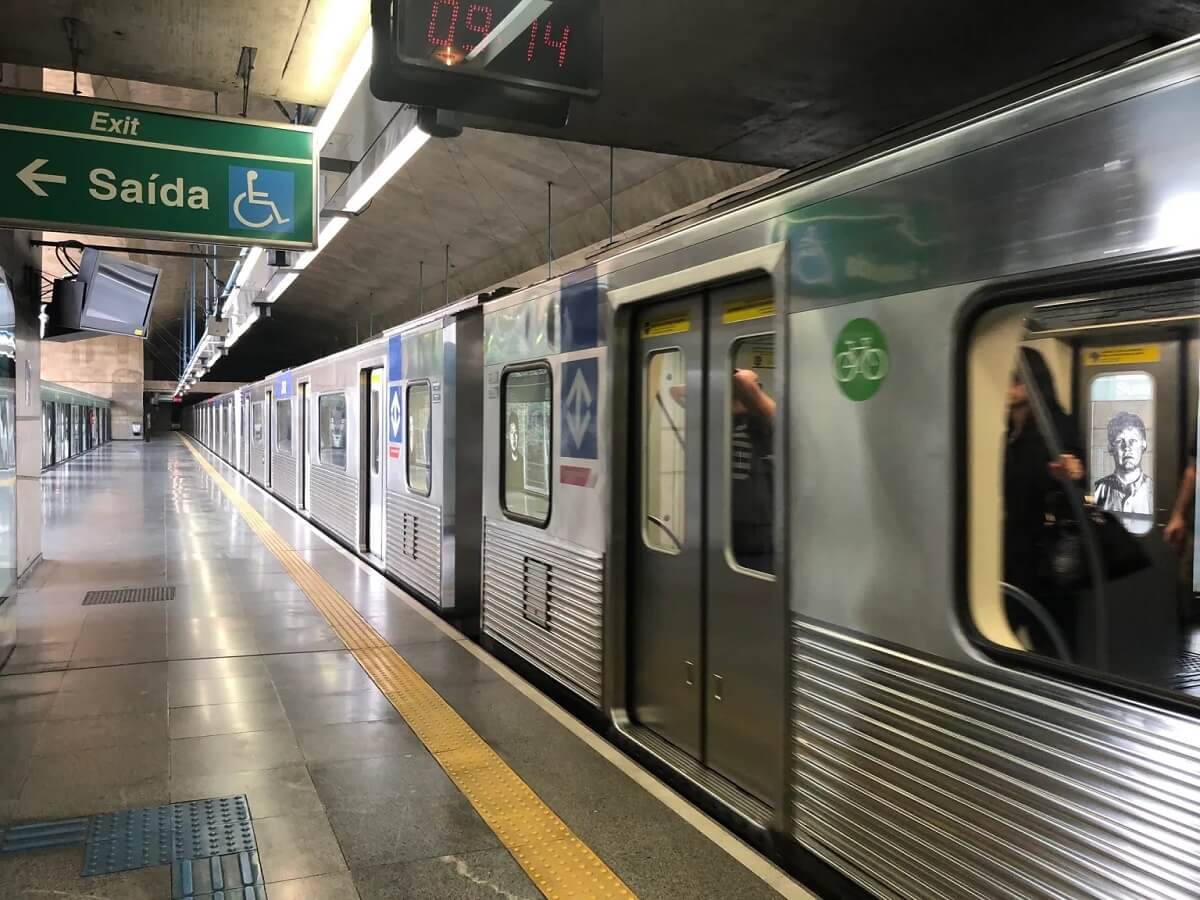 No 1º dia útil do ano, falha causa lentidão na Linha 2-Verde do metrô