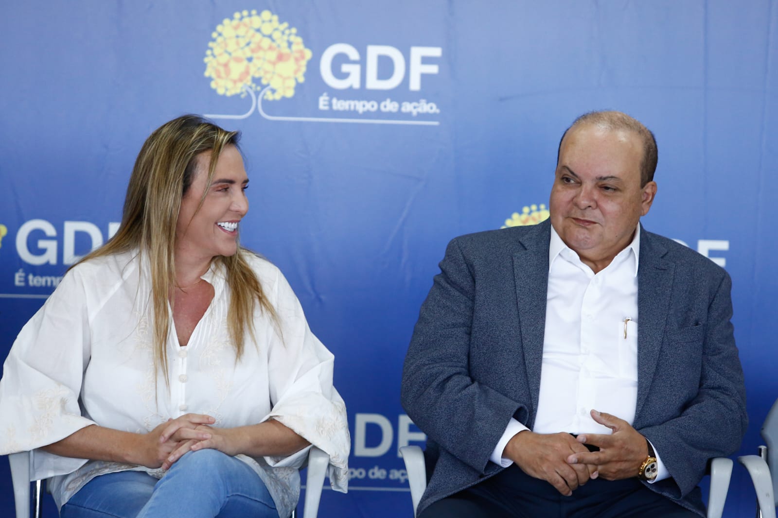 “Celina conta com minha total confiança”, diz Ibaneis sobre relação com vice