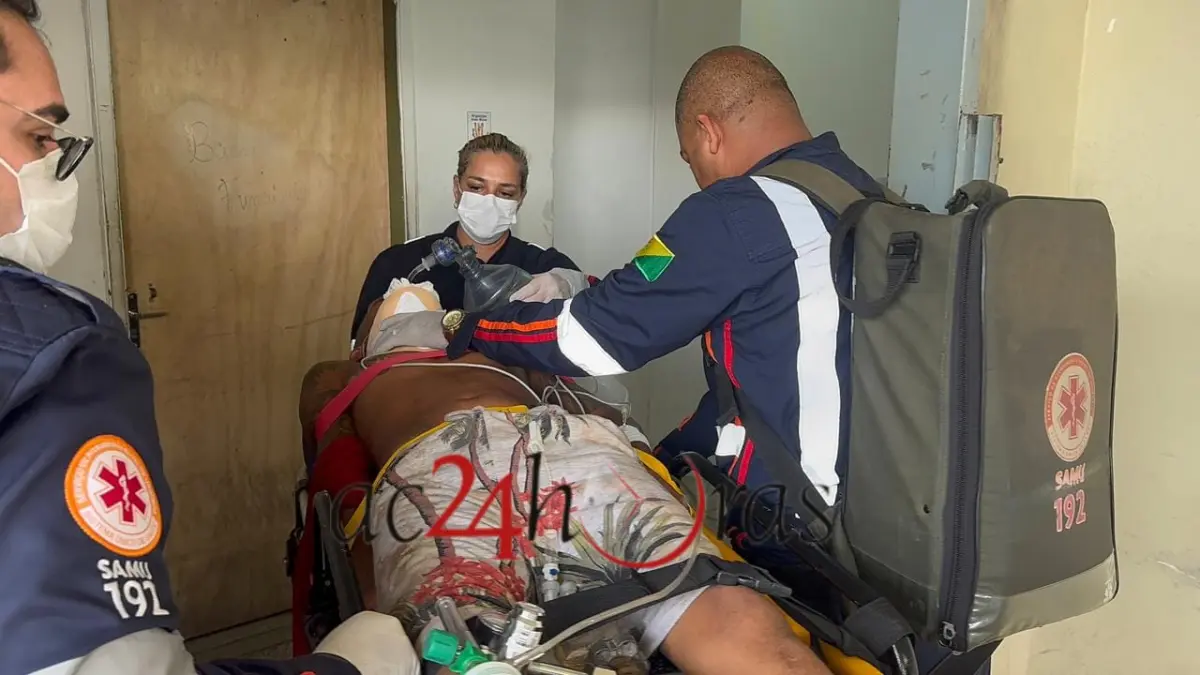 Homem cai na via e é atingido por ônibus no bairro Cadeia Velha