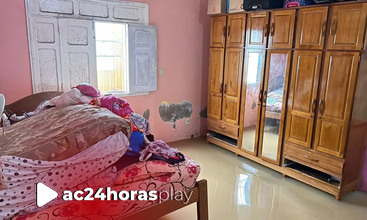 Moradores do bairro João Paulo relatam perdas devido forte chuva na capital