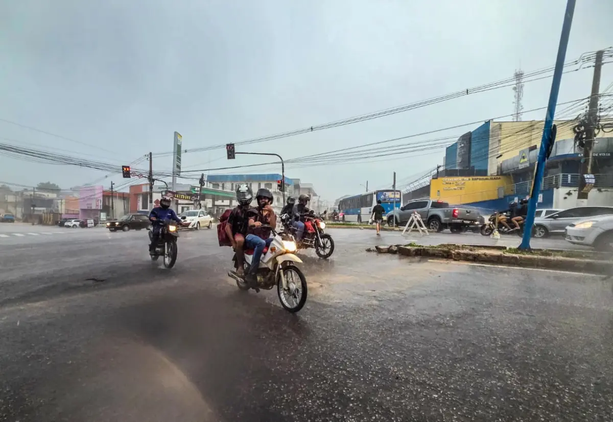 Sexta-feira terá chuvas pontuais e risco de temporais em todo o Acre