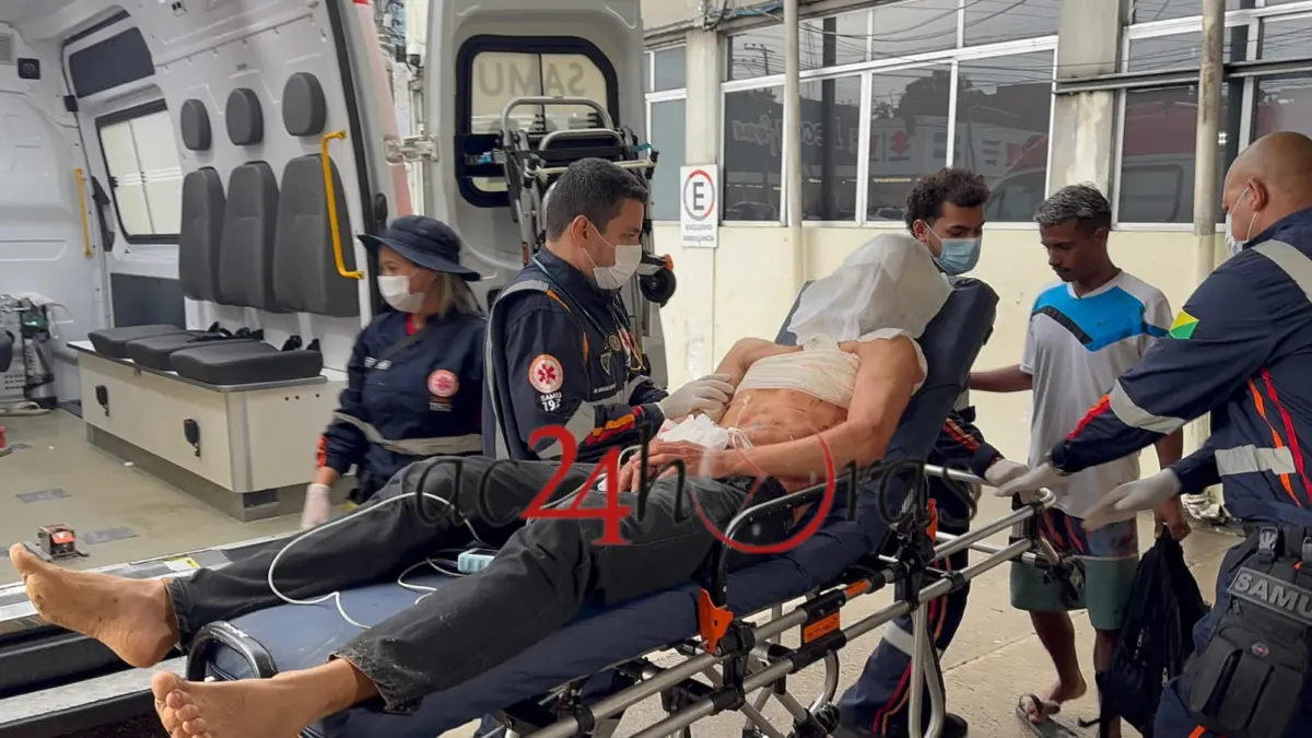 Jovem é ferido com seis facadas durante devolução de acessório de moto