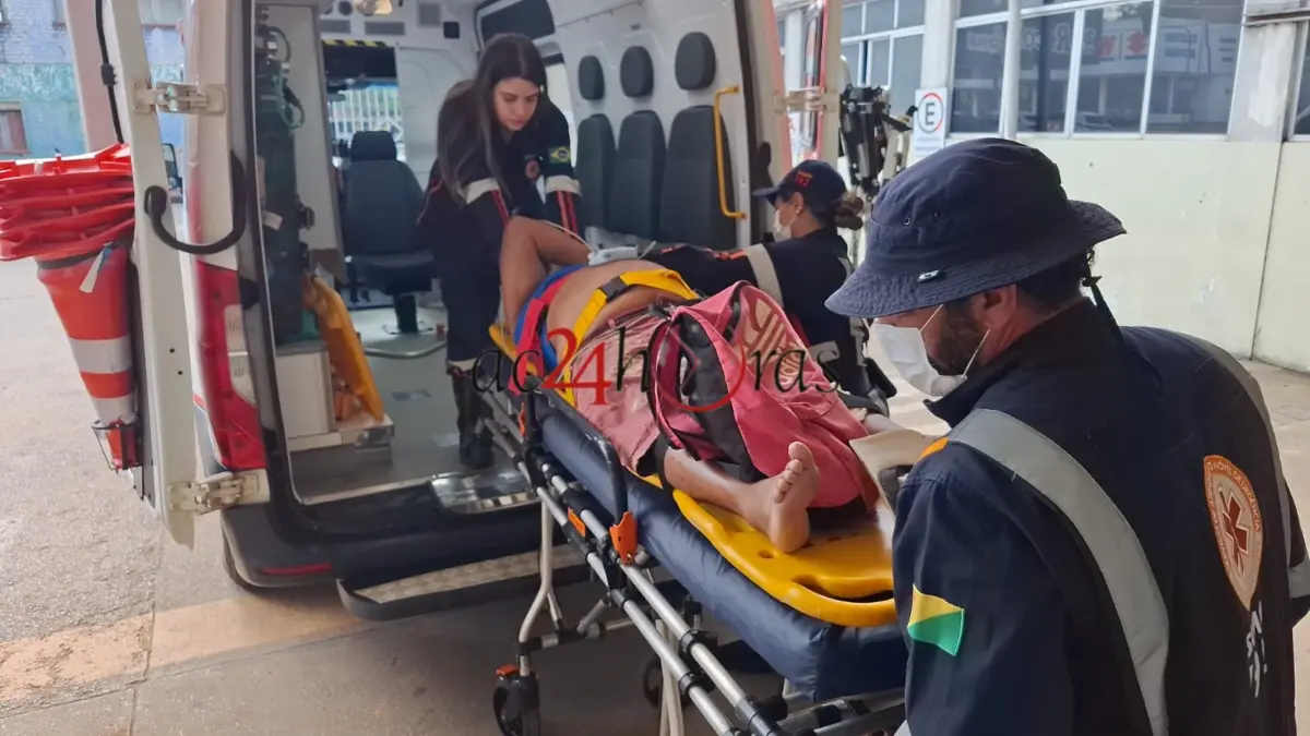 Homem de 57 anos é atingido por caminhão enquanto pedalava em Rio Branco