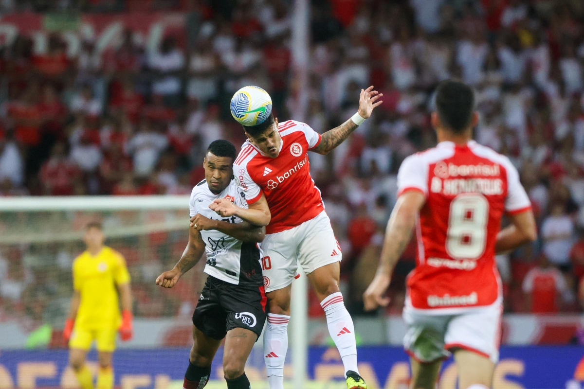 Internacional anuncia contratação de artilheiro do Brasileirão. Veja