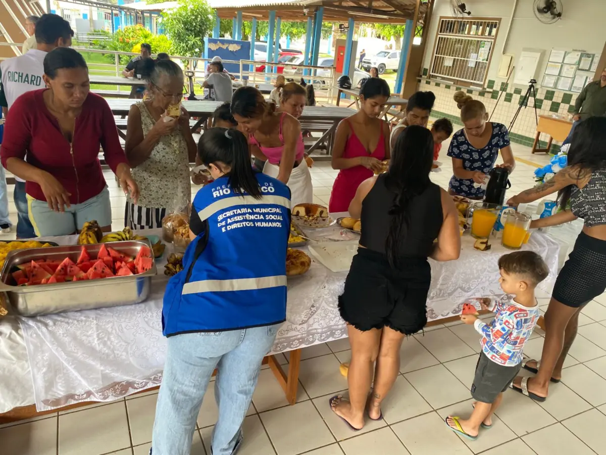 Mesmo com a queda do Rio Acre, 190 pessoas ainda permanecem em abrigos