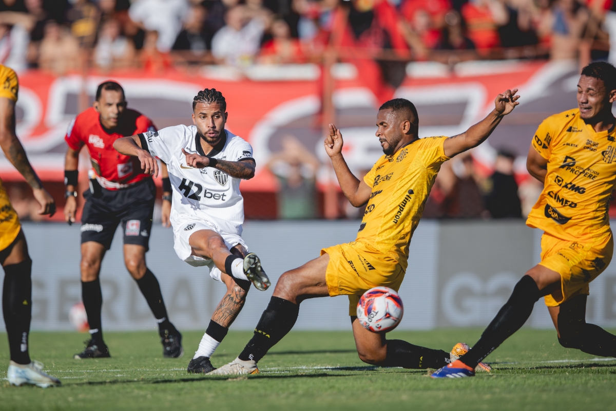 Atlético-MG vence o Pouso Alegre por 2 x 1, de virada, e segue invicto