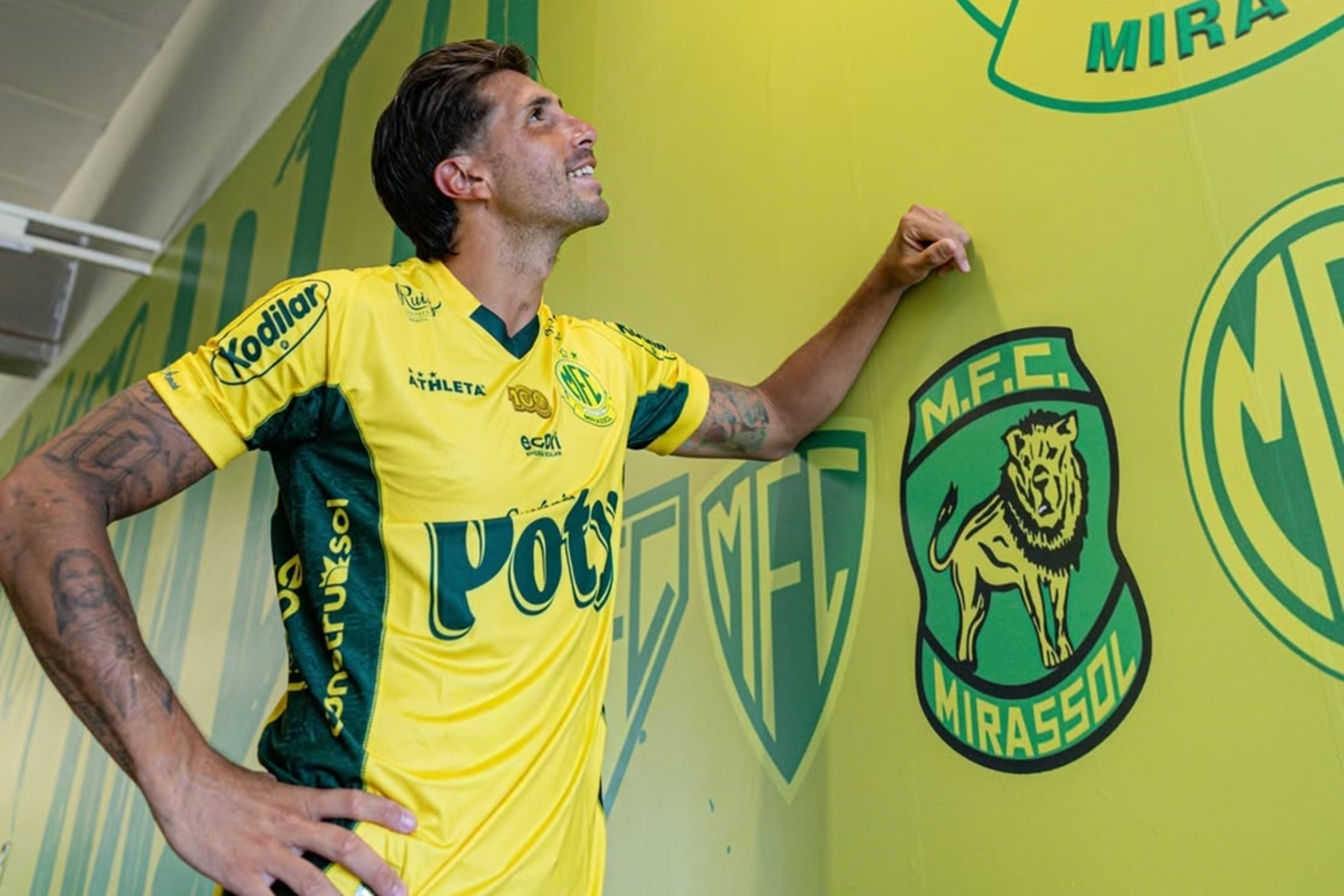 Mirassol anuncia argentino ex-Flamengo como quinta contratação de 2026