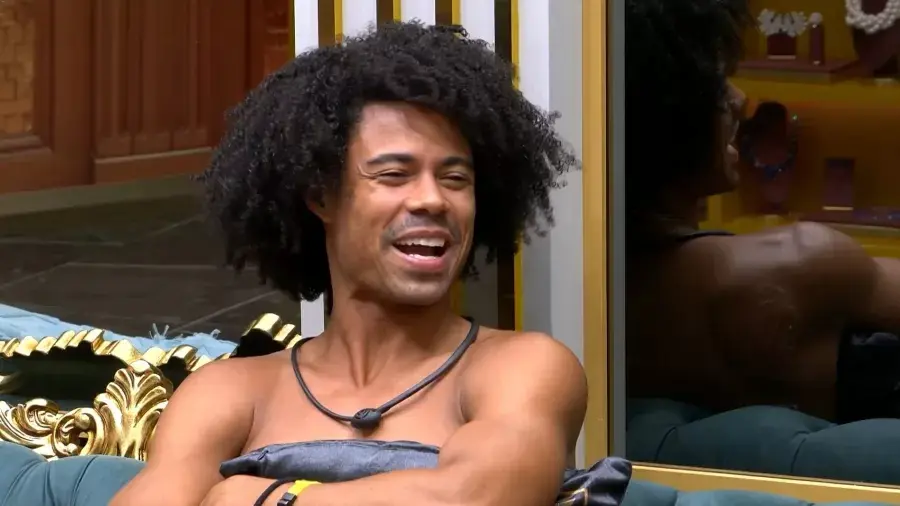 Breno lembra comentário de Sarah sobre punições: ‘Audácia de me ameaçar’