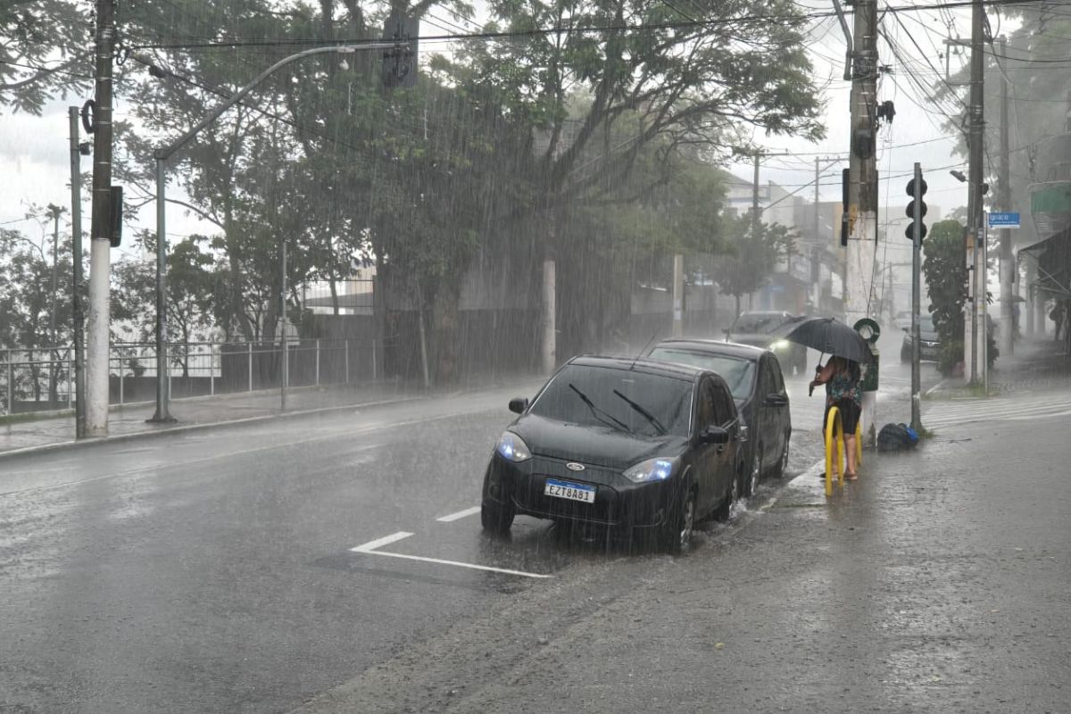 São Paulo enfrenta 3 dias consecutivos de transtornos por temporal