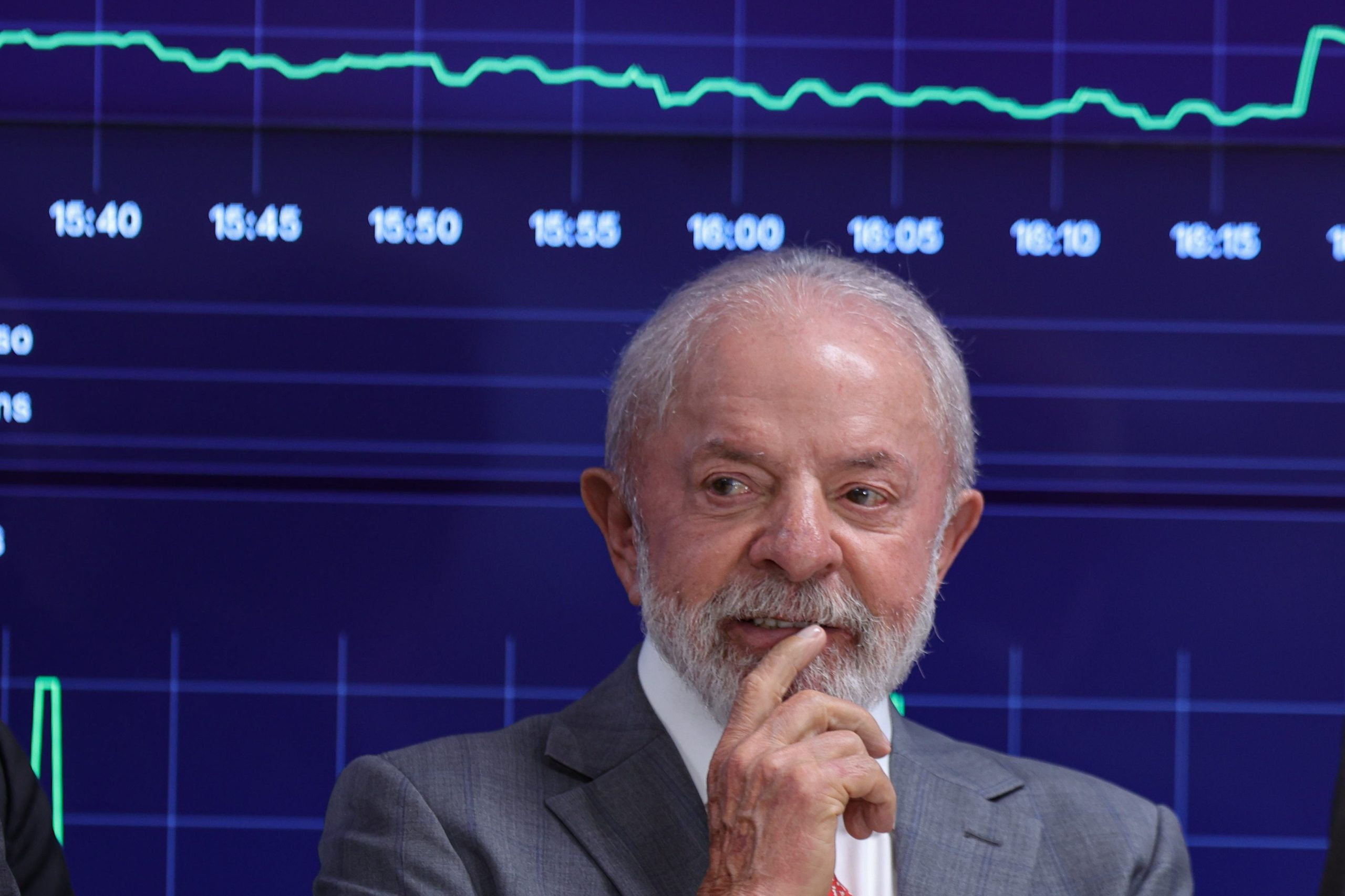 Paraná Pesquisas: Lula tem 46,4% de aprovação e 50,6% de desaprovação