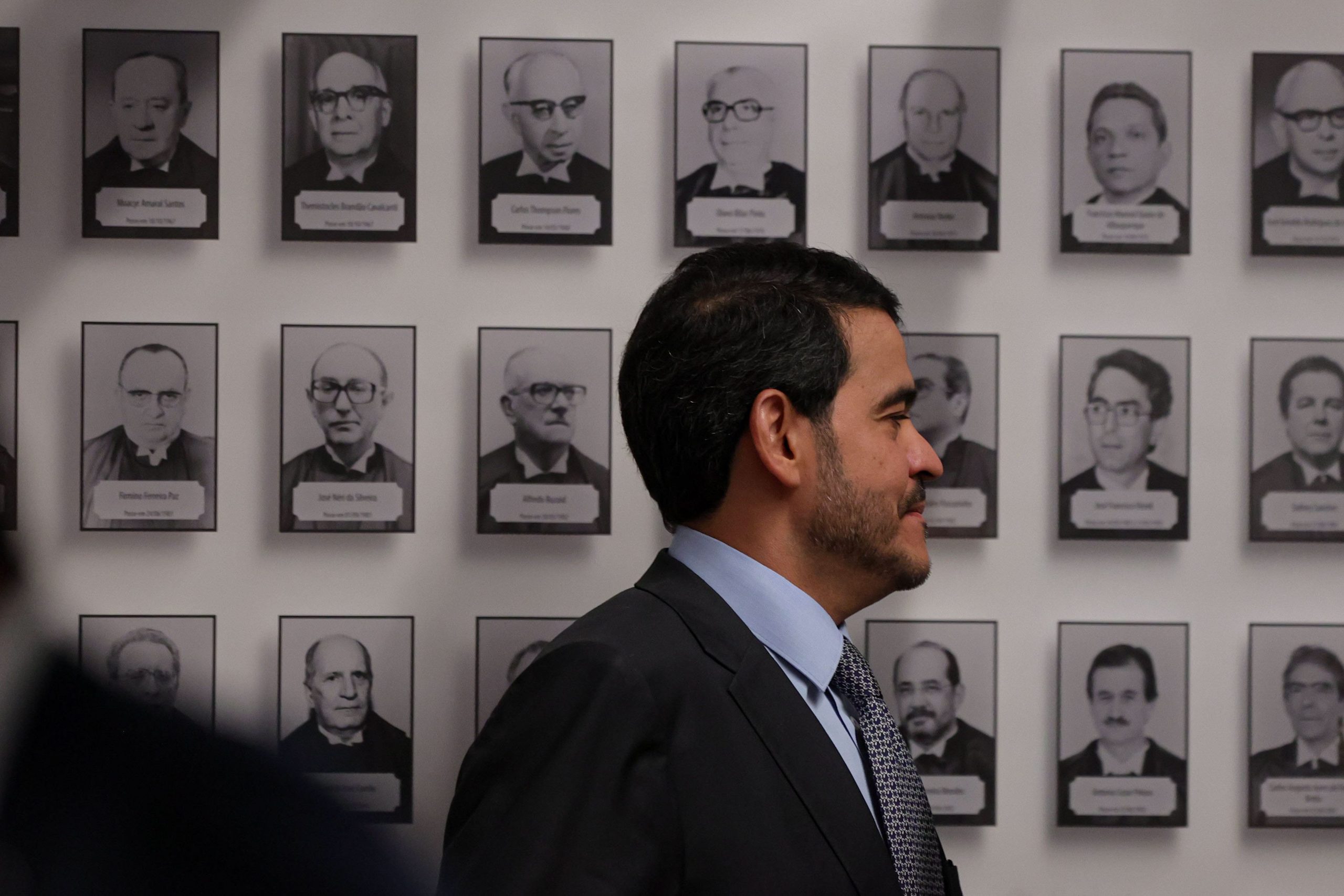 Como foi o jantar do chefe da CCJ com indicado de Lula ao STF