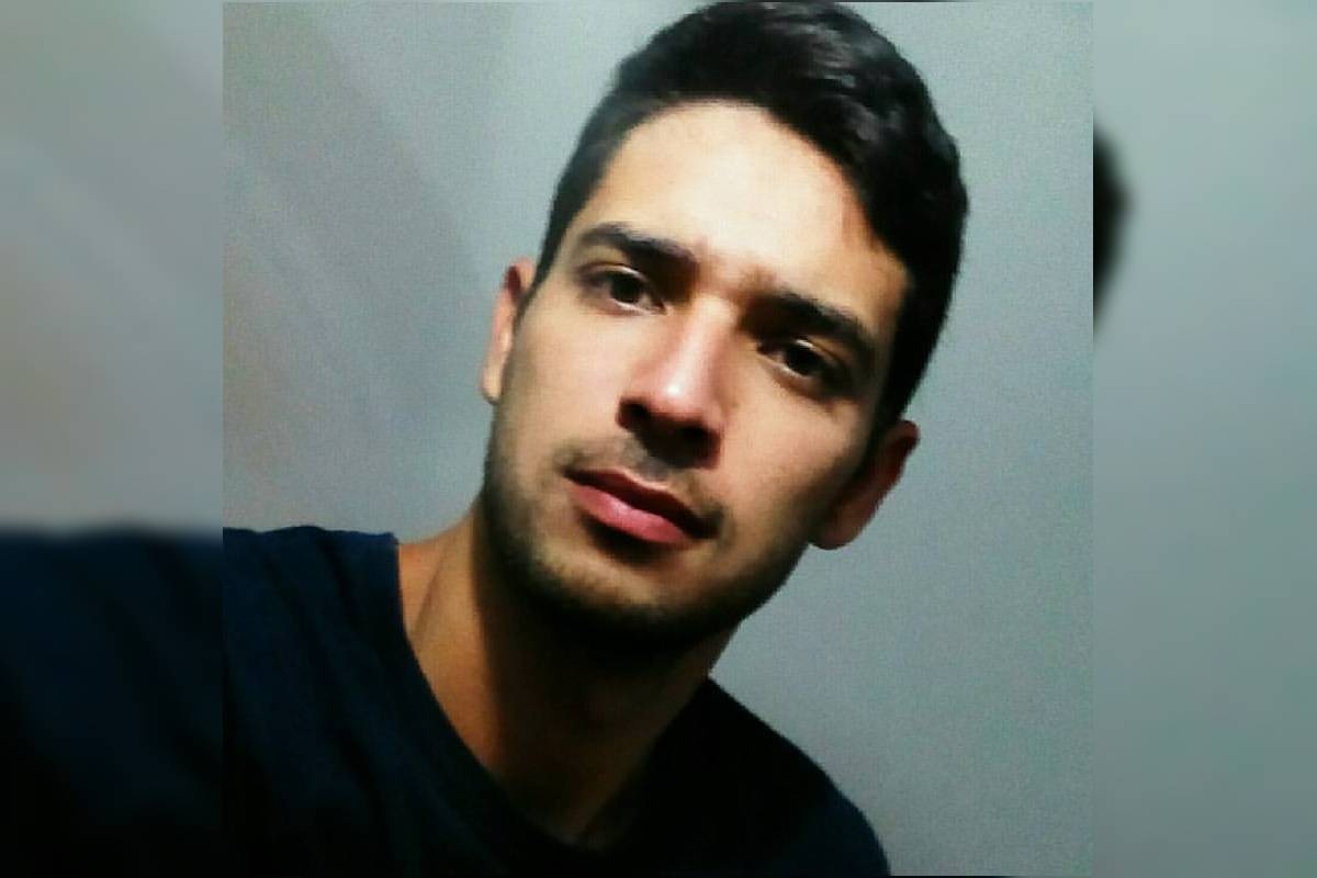 Professor teria sido morto em emboscada por homem que conheceu em app