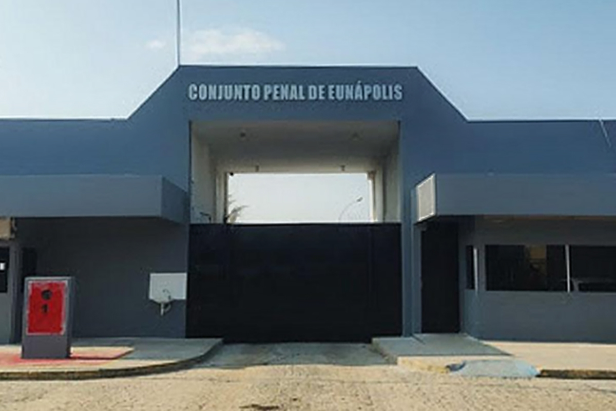 Líder de facção que ordenou fuga e atentado em presídio na BA é preso