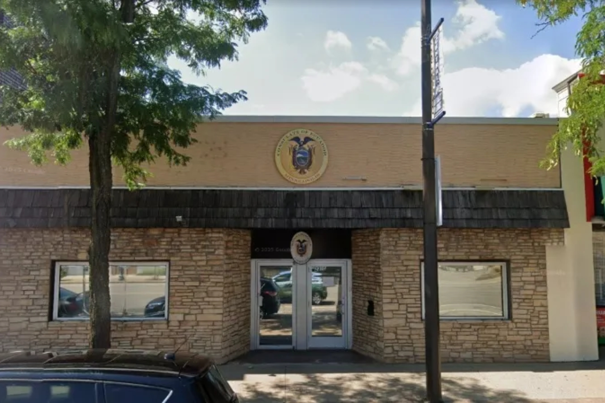 Equador diz que agente do ICE tentou invadir consulado em Mineápolis