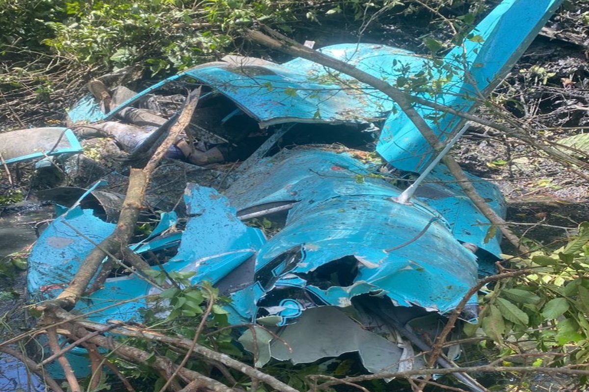 Três pessoas morrem em queda de helicóptero no Rio de Janeiro