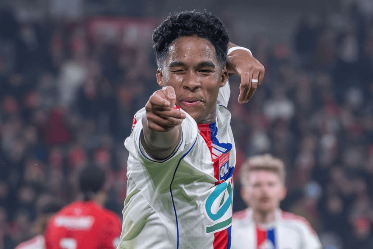 Endrick faz história ao marcar pelo Lyon em estreia; veja
