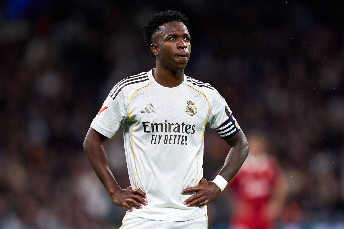 Vini Jr. é vaiado pela torcida em vitória do Real Madrid sobre Levante. Veja vídeo