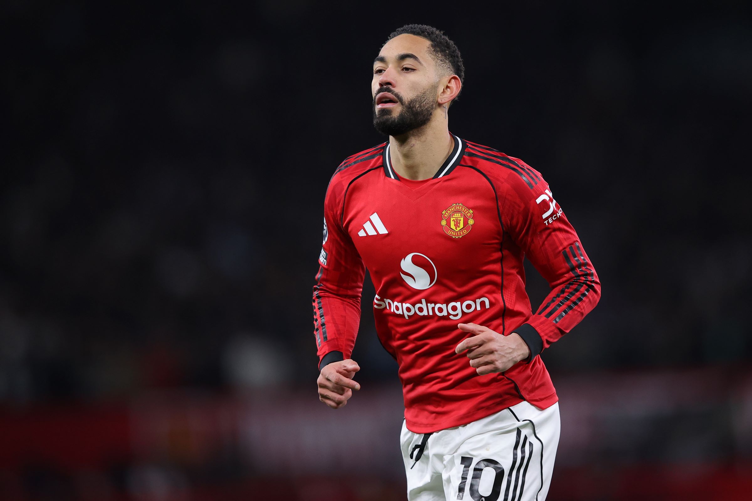 Premier League: United vence clássico de Manchester; Liverpool empata