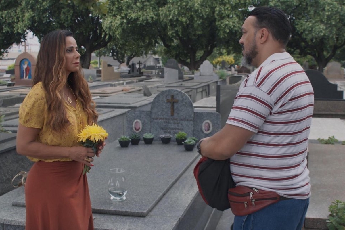 Belo e Viviane Araujo têm 1ª cena juntos e web reage: "Não é inocente"