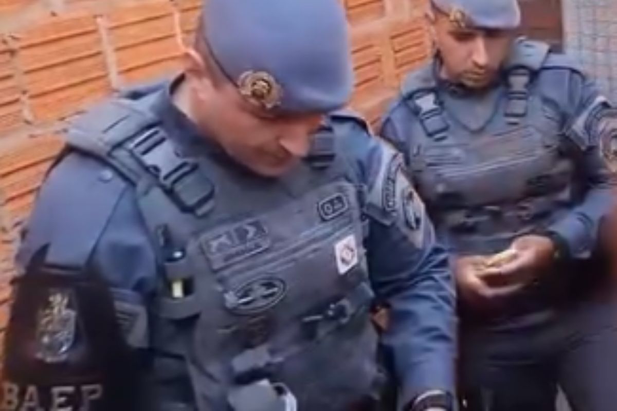 PMs investigados por agressão são suspeitos de assediar adolescente