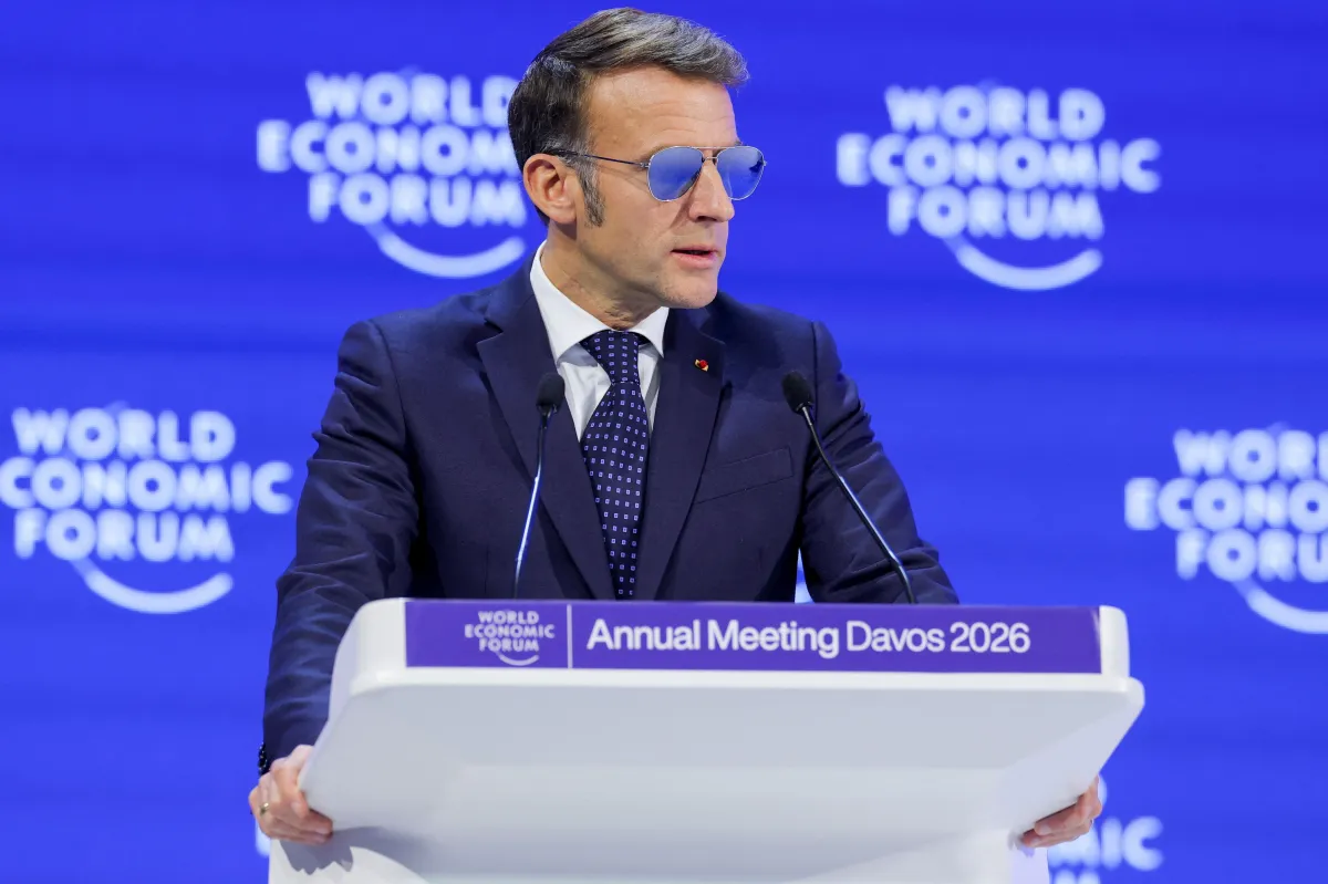 Em indireta a Trump, Macron critica “ambições imperiais” em Davos