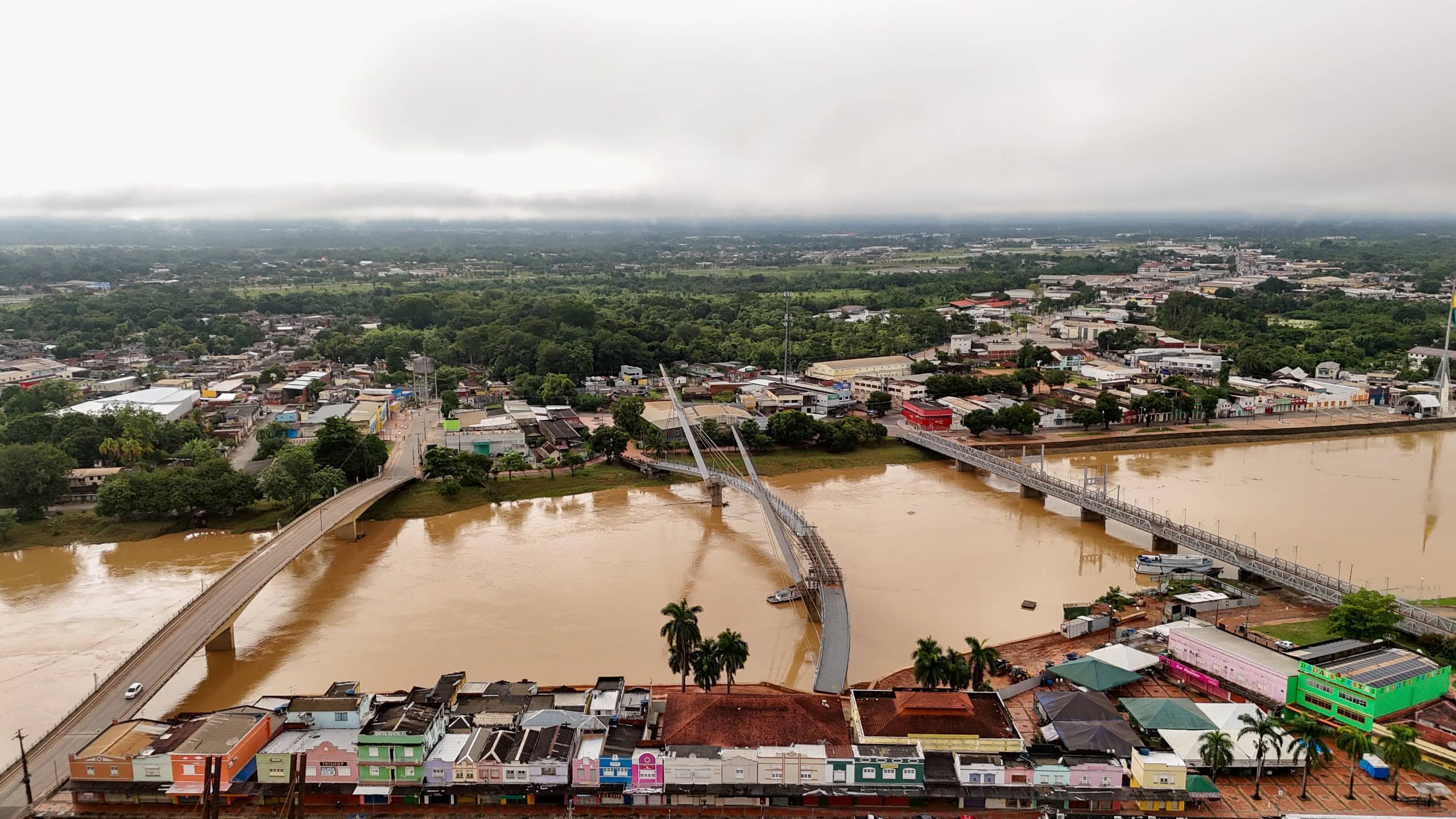 Sem chuvas, Rio Acre cai quase 1 metro em 24 horas e segue abaixo da cota de alerta
