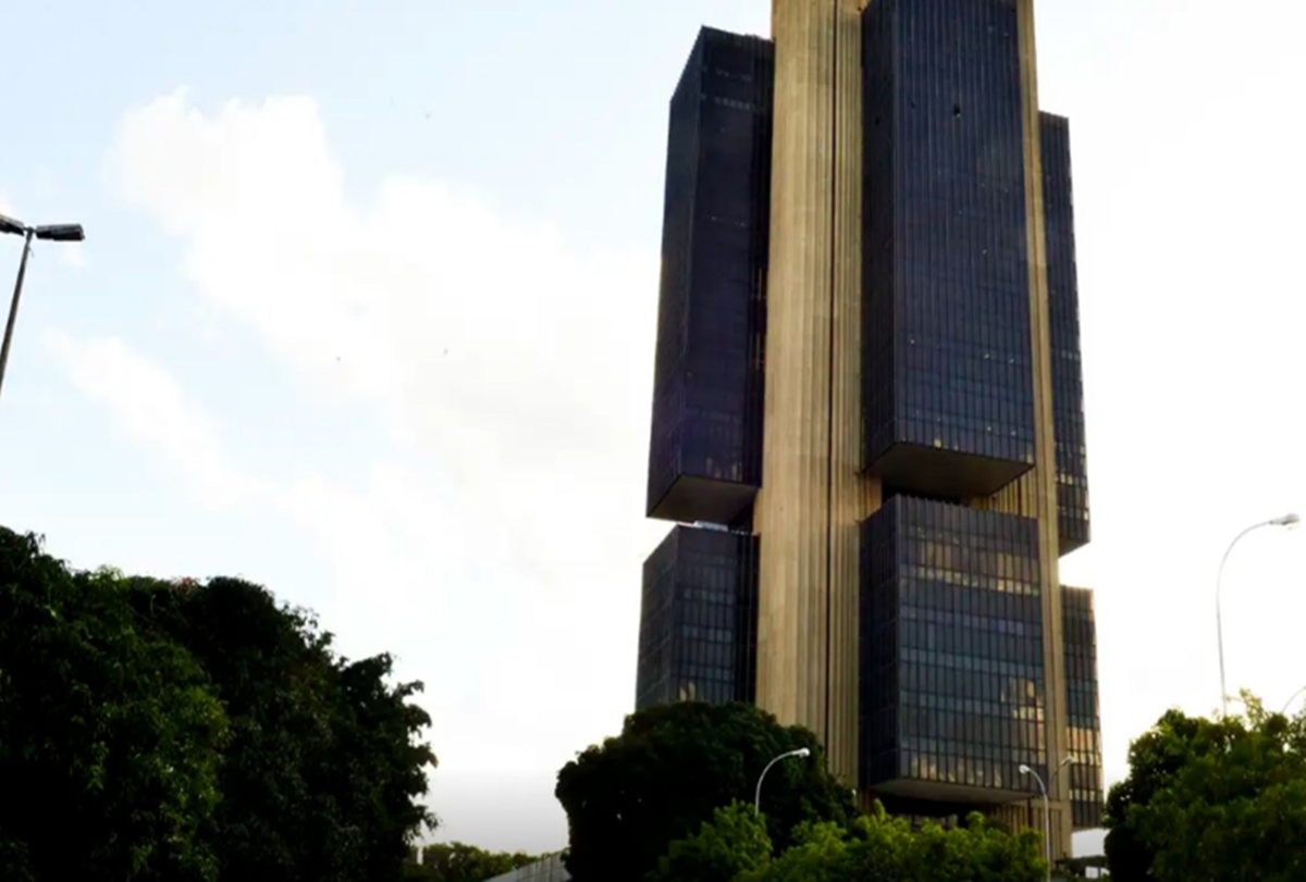 Focus: mercado reduz projeção da inflação de 2026 para 4,05%