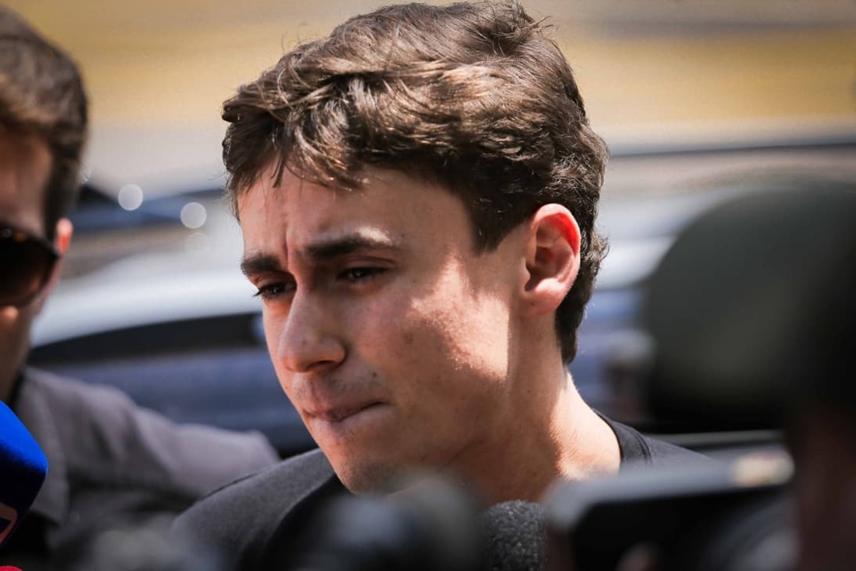 Nikolas inicia caminhada "pela liberdade" até Brasília e andará 200 km