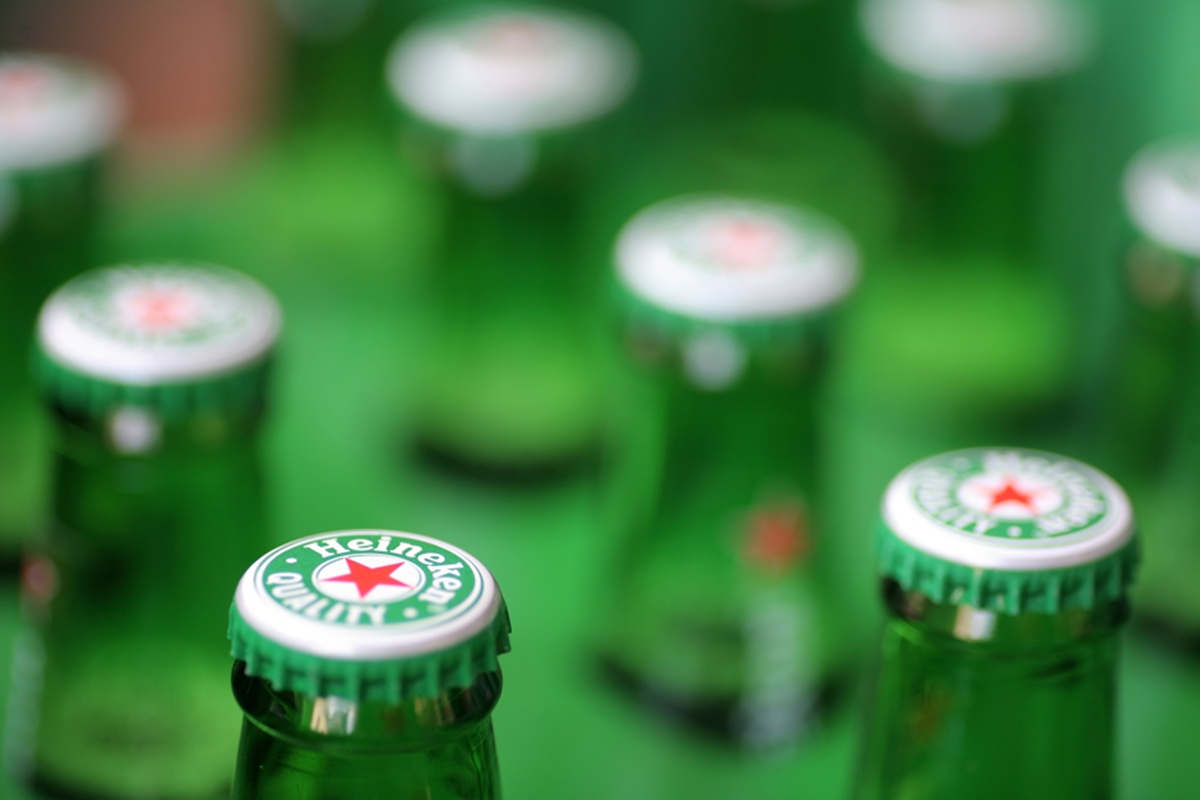 Com queda nas vendas, CEO da Heineken renuncia ao cargo após 6 anos