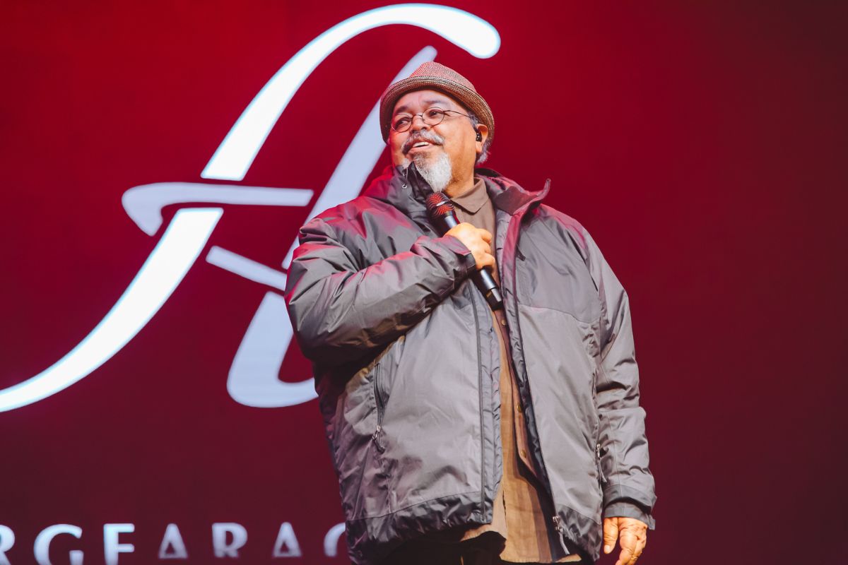 Jorge Aragão, Monobloco, circo e mais: as dicas do fim de semana em SP