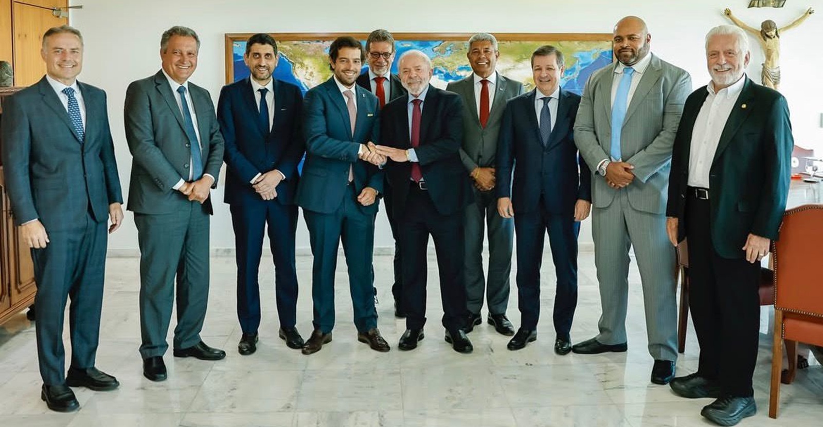 A reunião fora da agenda de Lula com empresários sobre ferrovia bilionária