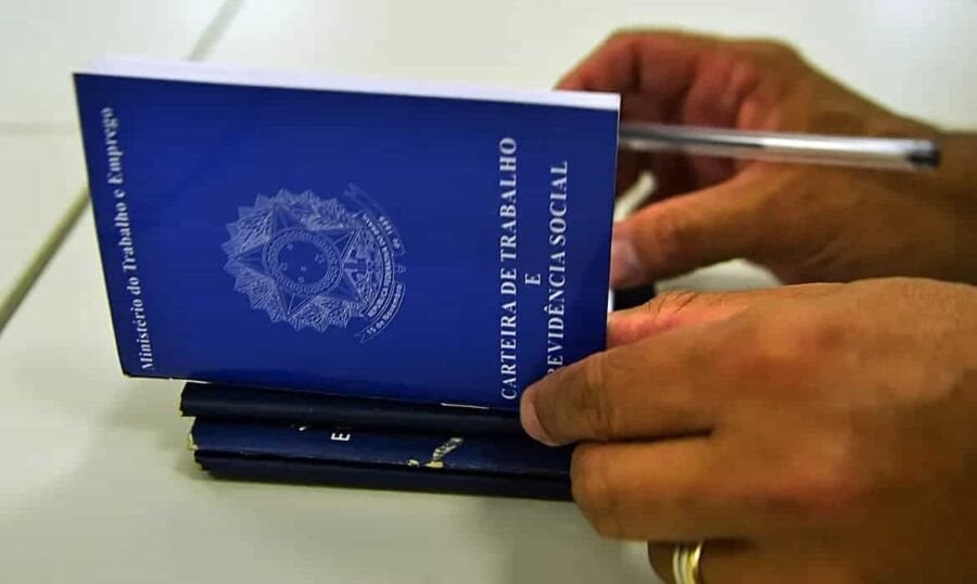Sine oferta 214 vagas de emprego nesta quarta-feira no Acre
