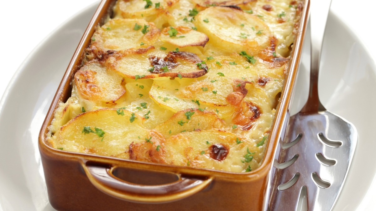 Batata gratinada na air fryer: igual a de forno, mas sem gastar o gás