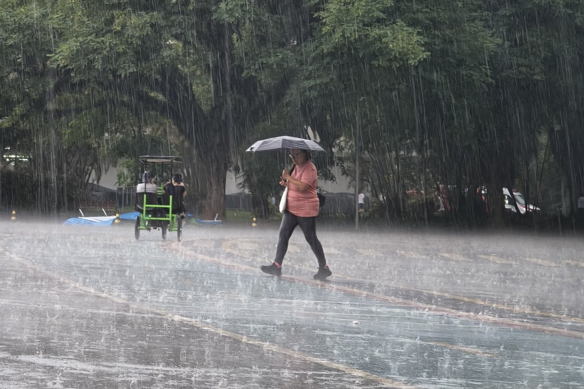 Chuva persiste nesta 4ª e estados ficam sob alerta máximo; veja quais