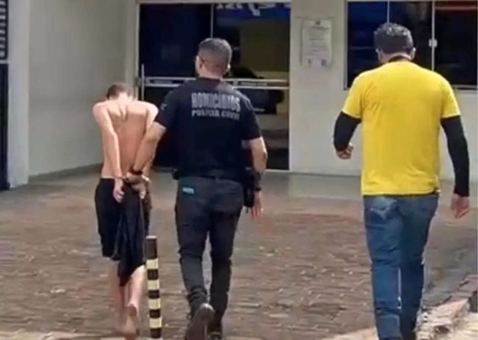 Adolescente de 13 anos confessa ter dado 9 tiros em homem em Cruzeiro do Sul