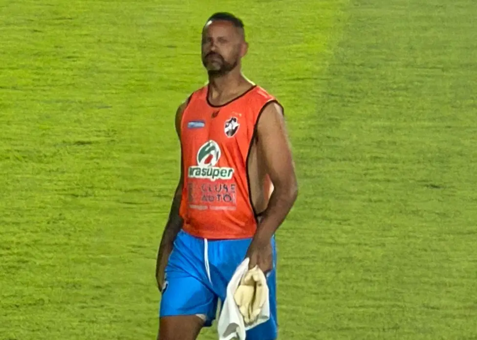 Arasuper encerra patrocínio com Vasco-AC após caso policial e contratação do Goleiro Bruno
