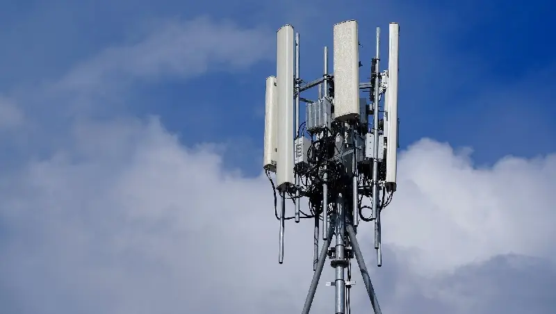 Leilão 5G vai ampliar sinal de celular e internet em 13 localidades do Acre