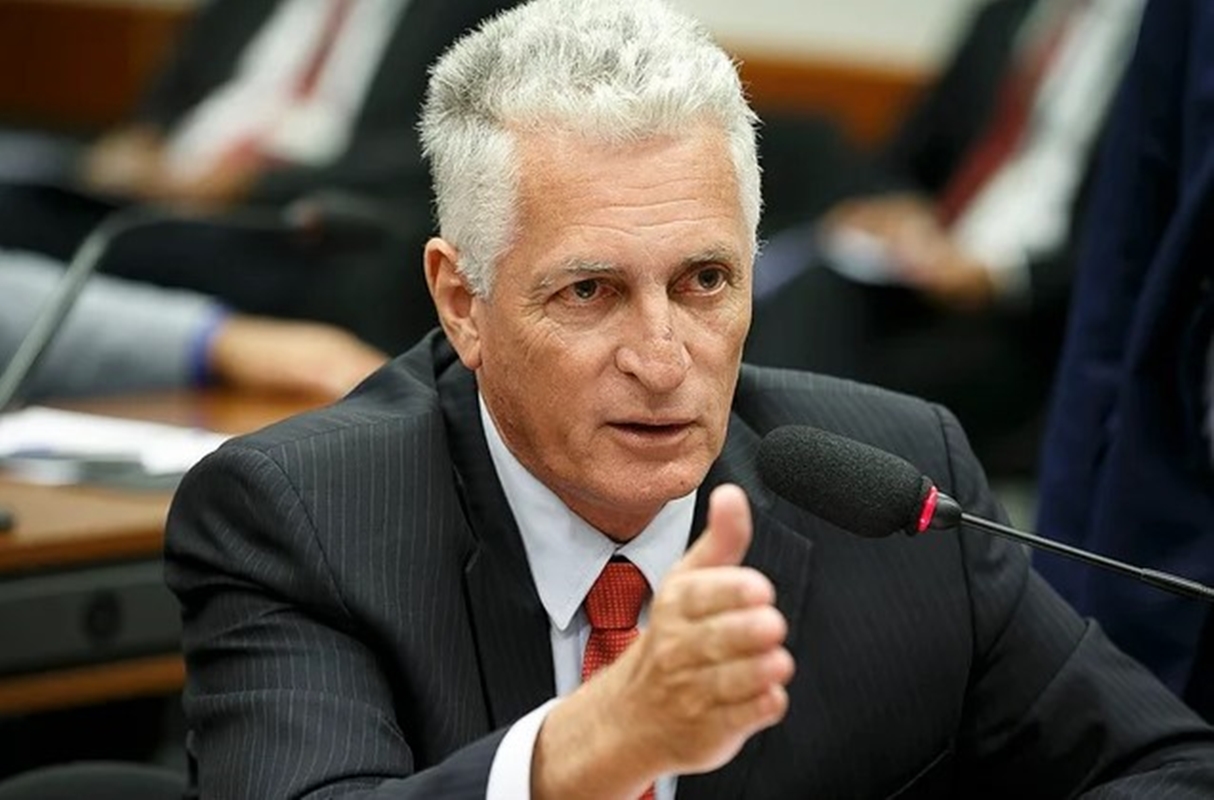 CPMI do INSS: deputado do PT admite soco em colega e pede desculpas