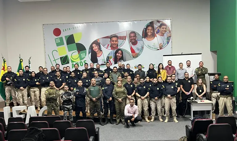 PRF, Receita Federal, Gefron e PM se reúnem para alinhar estratégias contra a pirataria no Acre
