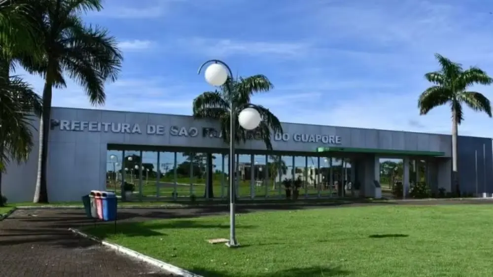 Tesoureiro é investigado por desvio milionário da Saúde para apostas online em RO