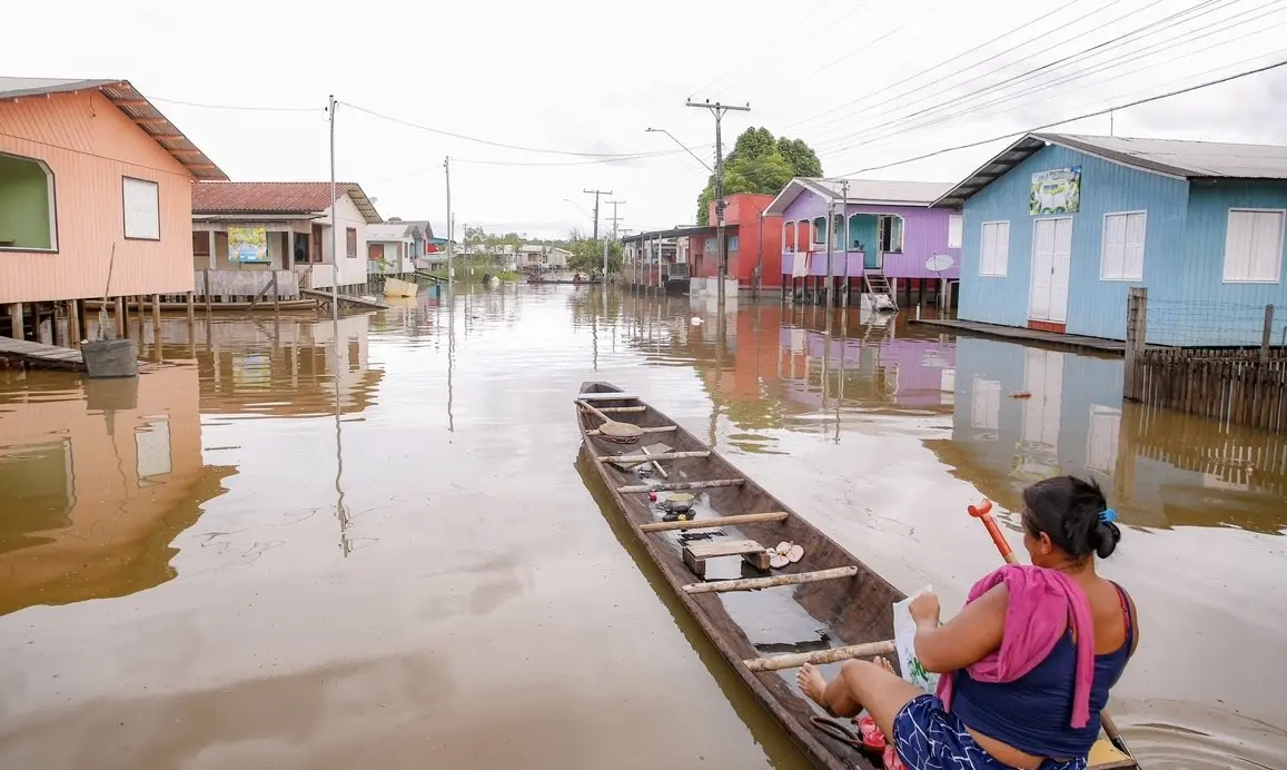 Rio Juruá diminui o ritmo de subida em Cruzeiro do Sul mas segue acima da Cota de Transbordamento