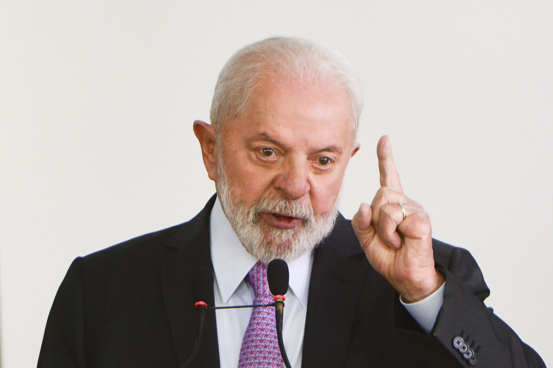 Paraná Pesquisas: Lula venceria Ratinho Jr. e Caiado no 2º turno