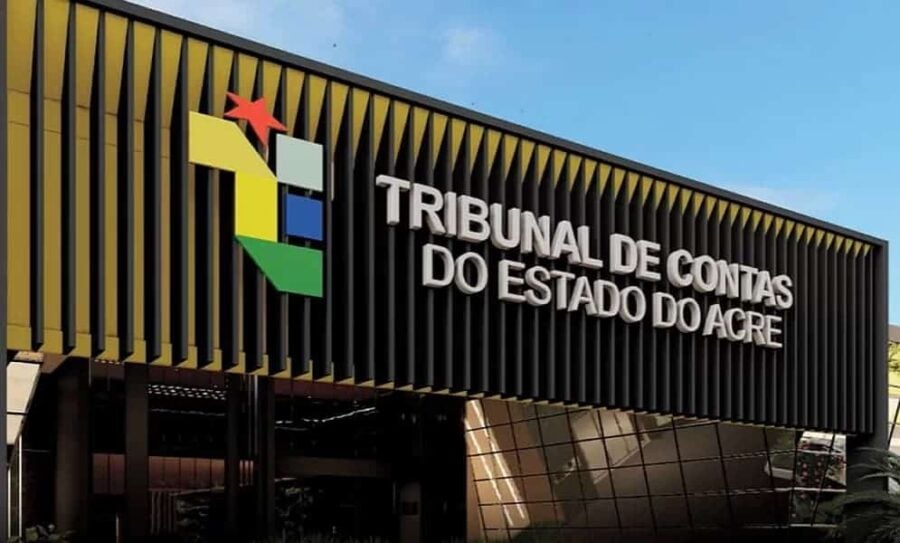 TCE-AC firma contratos que somam mais de R$ 340 mil para serviços terceirizados e higienização