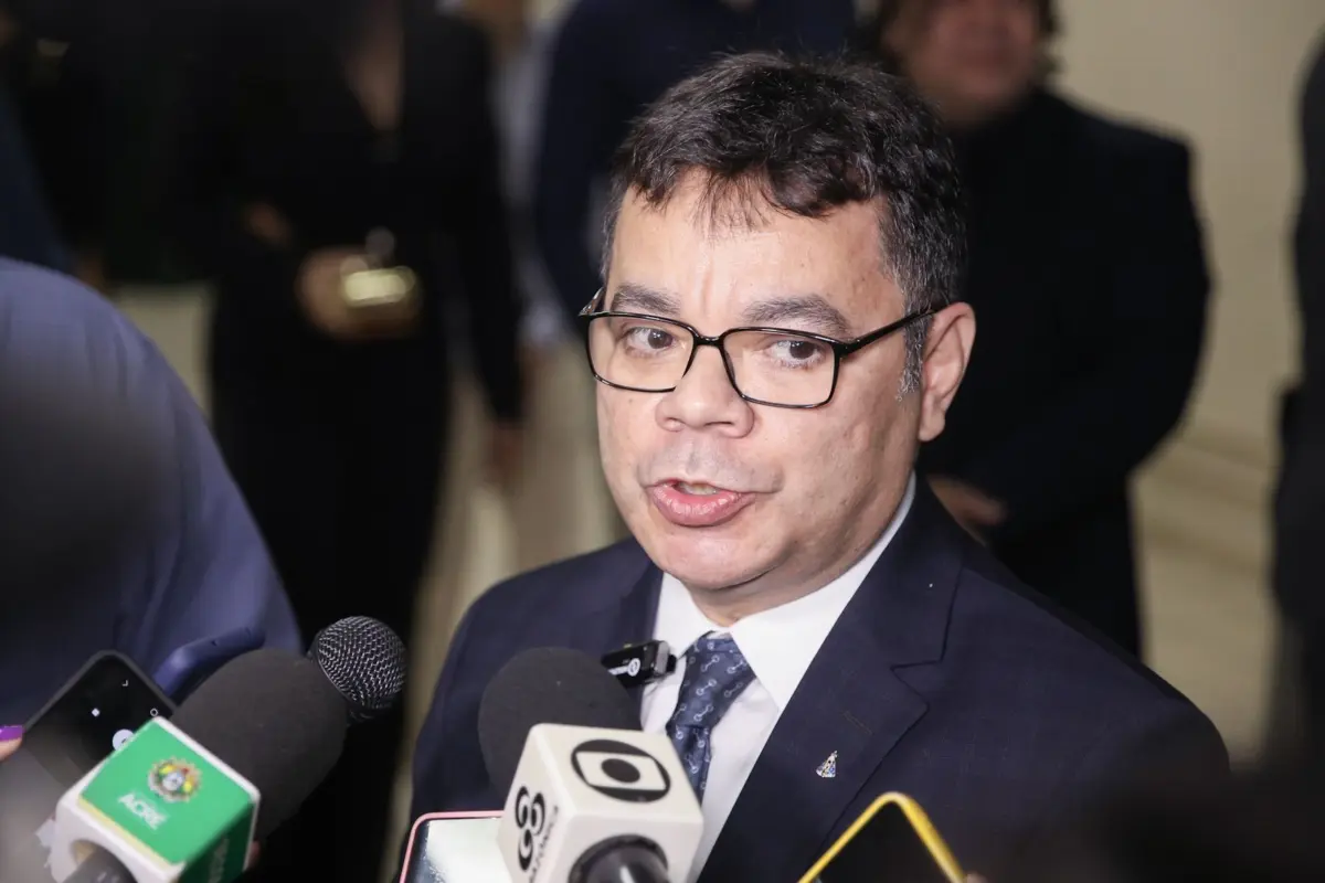 Oswaldinho: entre o varadouro e a caminhada