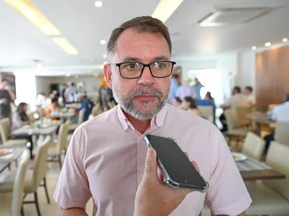 Alysson admite possível licença do PP se Mailza e Bocalom confirmarem candidaturas