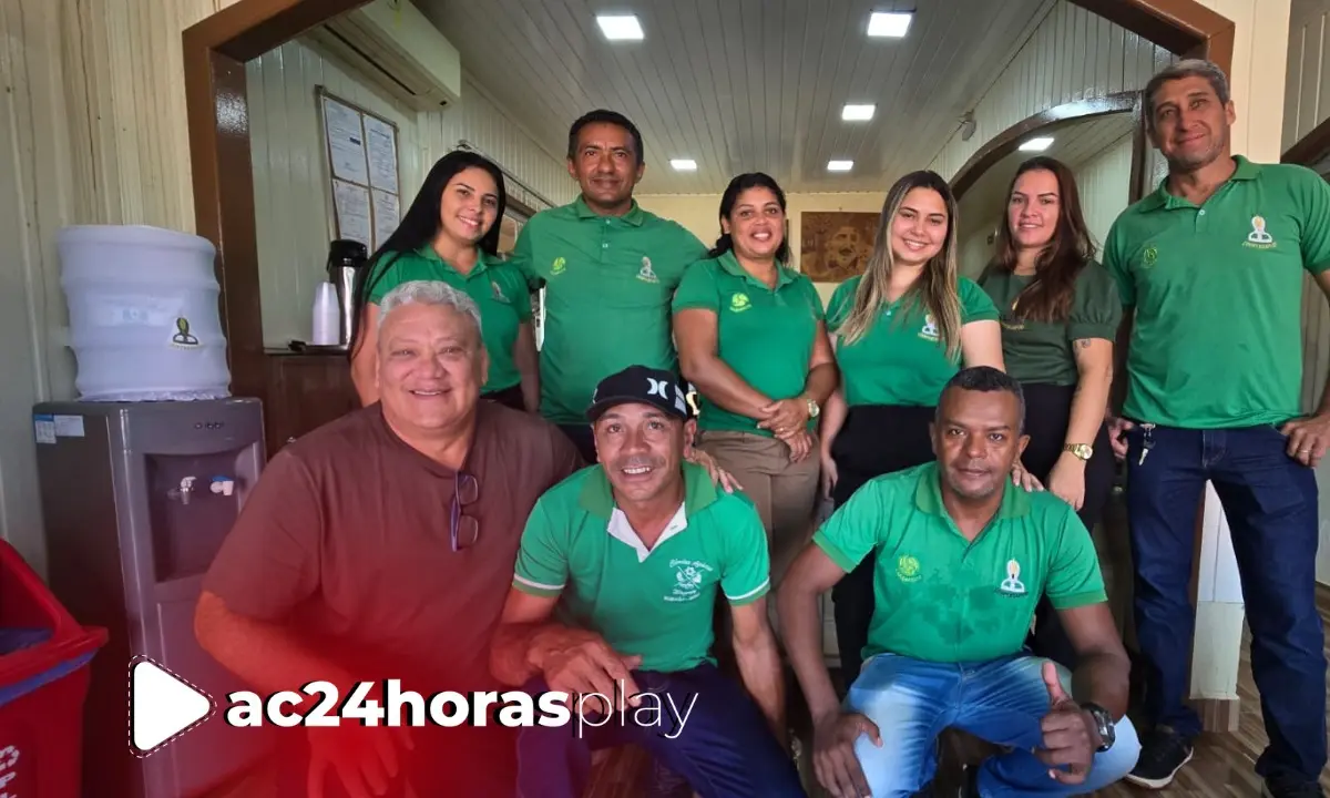 Cooperativa de Xapuri negocia contrato com multinacional e beneficia seringueiros do Acre