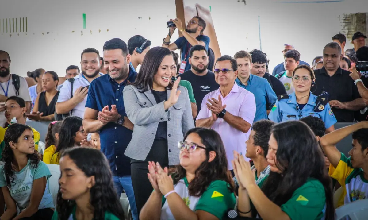 Vice-governadora participa da abertura do ano letivo e anuncia pacote histórico na Educação